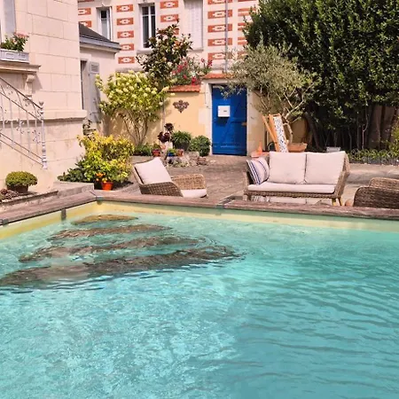 Bed & Breakfast D'hotes Le Clos Bleu La Rochelle (Charente-Maritime)